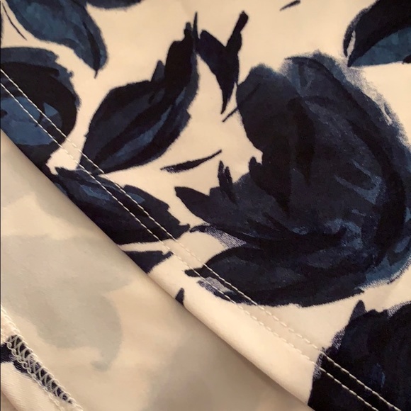 Blue Flowered Skirt- Brand New - Picture 4 of 7